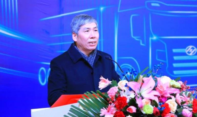 上汽紅巖鄂爾多斯基地天隆工廠投產，首批氫能重卡下線.jpg