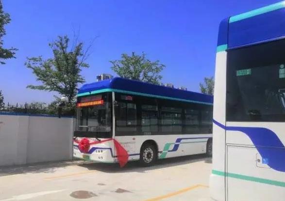 濟(jì)南公交第一加氫站啟用，氫燃料車將運(yùn)行更多公交線路